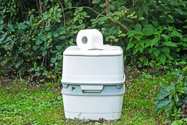Best Portable toilet rental cost  in Windsor, IL